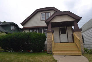 6527 Fairview Ave, Milwaukee WI  53213-4068 exterior