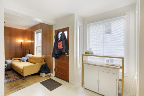 934 Juno Ave, Saint Paul MN 55102-3713 exterior