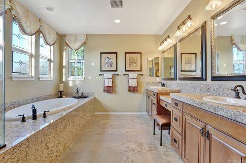 12612 Sierra Creek Dr, Riverside CA 92503-8453 exterior