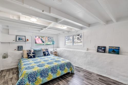 3470 Kalua Rd, Honolulu, HI 96816-2933