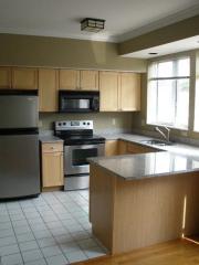 5786 Kingsbury Pl, Saint Louis MO  63112-1621 exterior