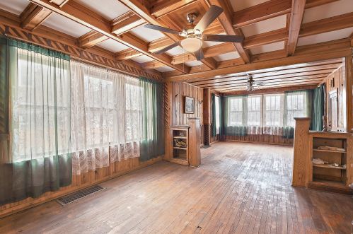 4403 Sacramento, Chicago IL 60625-3856 exterior