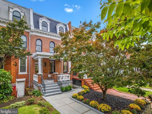 30 Adams St, Washington DC  20001-1026 exterior