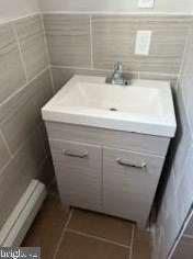 4718 D St, Philadelphia PA 19120-4517 exterior