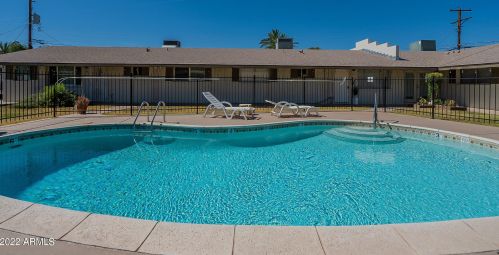 3034 40th St, Phoenix AZ 85040-1621 exterior