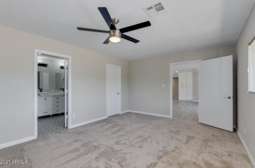 5602 42nd Ln, Phoenix AZ  85019-2001 exterior