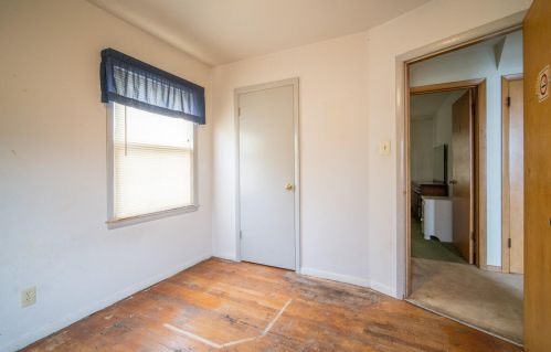 4547 74, Milwaukee WI 53213-1735 exterior