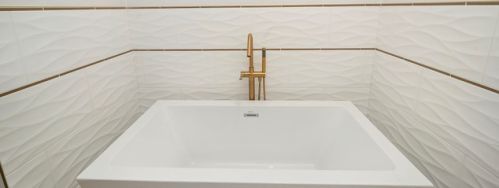 1837 Mozart St, Chicago IL 60647-5111 exterior