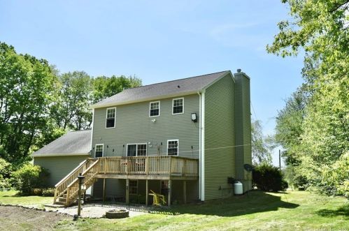 110 Brickhouse Rd, Killingly CT 06239-3439 exterior