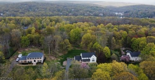 75 Hidden Glen Dr, Sparta NJ  07871-3843 exterior