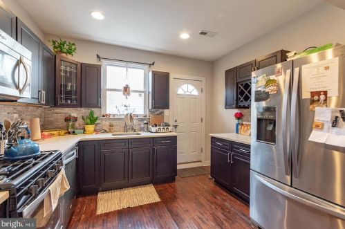 2410 Coral St, Philadelphia PA  19125-1609 exterior