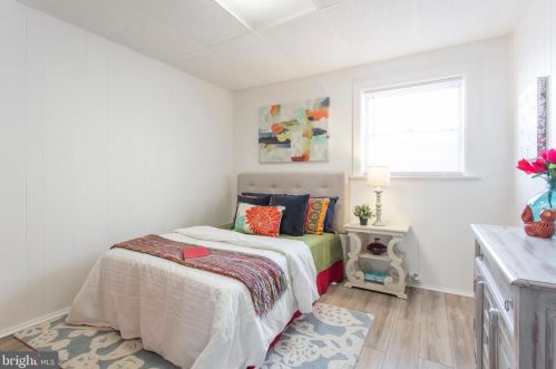 1925 11 St, Philadelphia PA 19147-1976 exterior