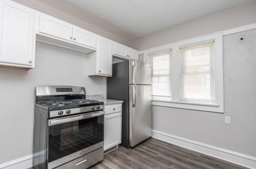 3235 45th St, Milwaukee WI  53219-4816 exterior