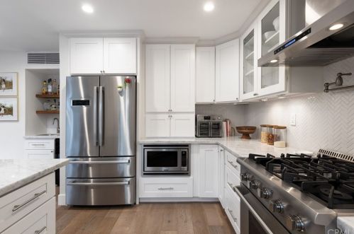 12628 Newport Ave, Tustin CA 92780-2774 exterior