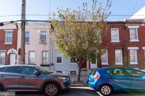 2570 Cedar St, Philadelphia PA 19125-2335 exterior