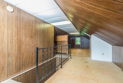 374 Washington St, Dover NH 03820-3635 exterior