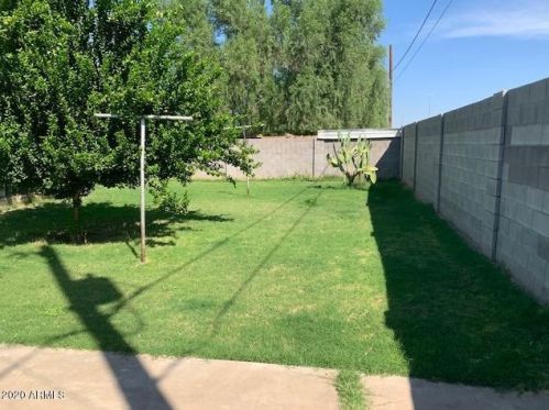 7223 25 Dr, Phoenix AZ 85029-1402 exterior