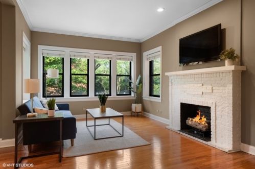 4021 Southport Ave, Chicago, IL 60613-1908