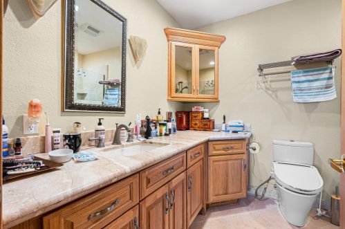 1161 Sunrise Hl, Concord CA 94518-1731 exterior