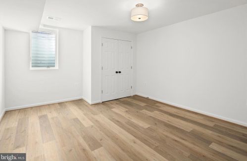 711 Ritchie Ave, Silver Spring MD 20910-5242 exterior