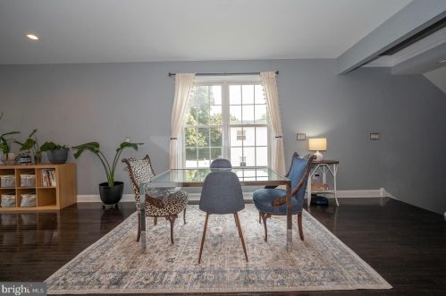 328 Lemonte St, Philadelphia PA 19128-4520 exterior