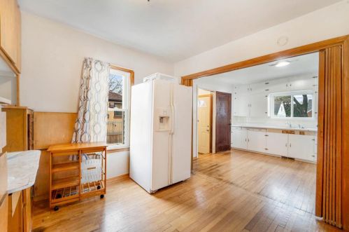 1844 Belmont St, Manitowoc WI 54220-2629 exterior