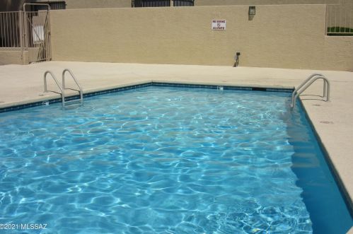 9810 2 St, Tucson AZ 85716-4308 exterior