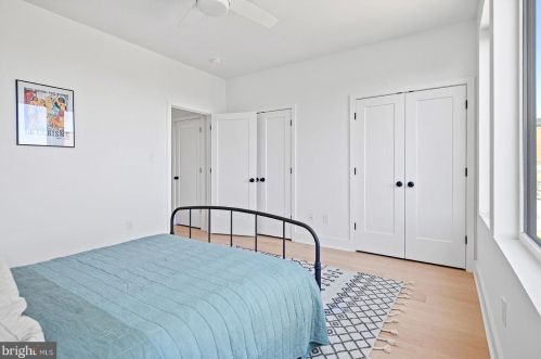 1613 2nd St, Philadelphia PA 19122 exterior