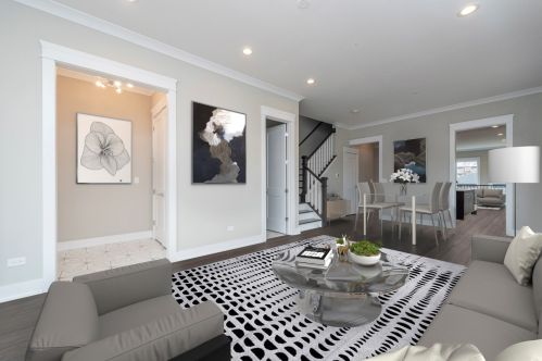 6502 University Ave, Chicago IL 60619-1327 exterior