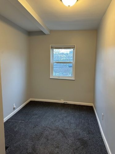 1313 Lowrie St, Pittsburgh PA  15212-4325 exterior