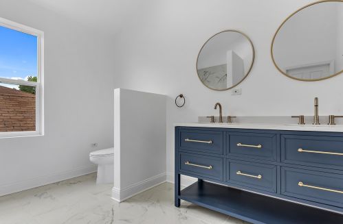 6822 Artesian Ave, Chicago IL  60629-1327 exterior