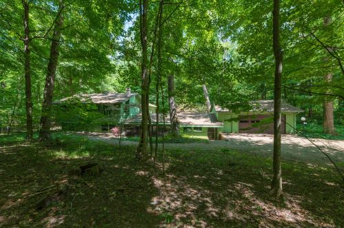 2037 4th St, Kalamazoo, MI 49009-9315