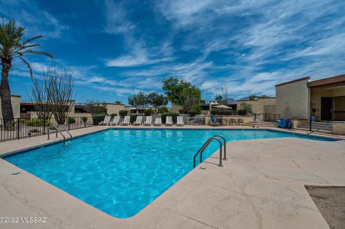 5229 Alta Vis St, Tucson AZ 85716-2138 exterior