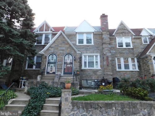 6442 15th St, Philadelphia, PA 19126-3502