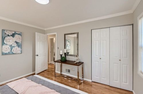 2809 Crescendo Dr, Atlanta GA 30318-6045 exterior