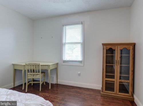 804 Casual Ct, Glen Burnie MD 21061-2105 exterior