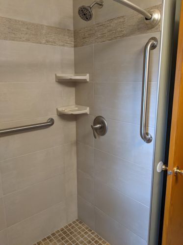 2161 Blodgett St, Meskegon MI 49441-1514 exterior