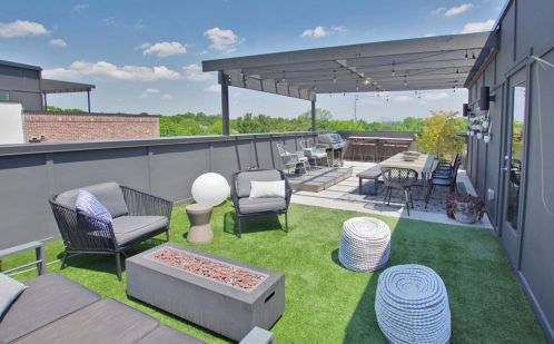 1211 Chelsea Cir, Atlanta, GA 30318-1268