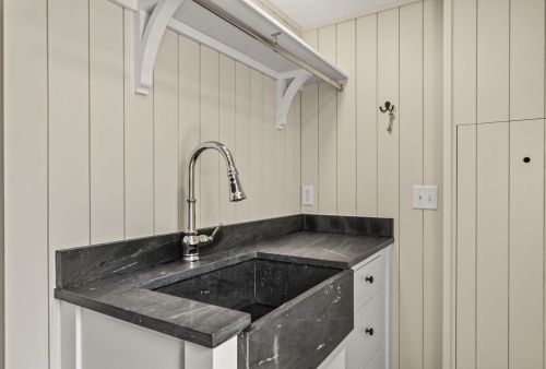 3706 Nakoma Rd, Madison WI  53711-2912 exterior