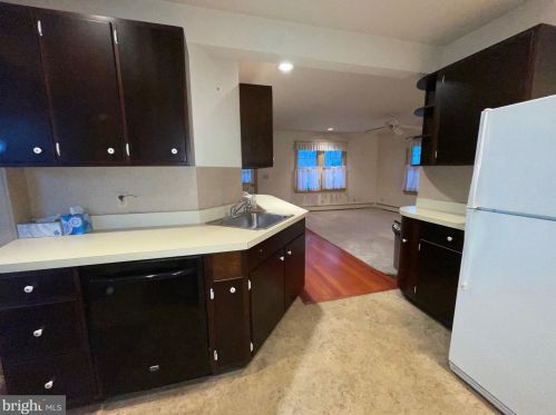 131 Marne Ave, Tavistock NJ 08033-1443 exterior