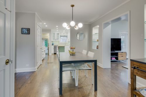 6553 Tahoma Ave, Chicago IL 60646-1134 exterior