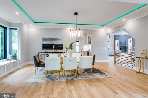 1520 Brookhaven Dr, Mc Lean VA  22101-4127 exterior