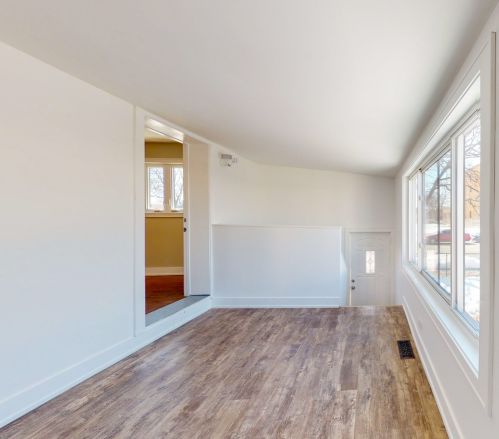 2900 Sayre Ave, Chicago IL 60634-4745 exterior