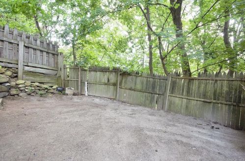 1353 Howard St, Peekskill NY 10566-3002 exterior