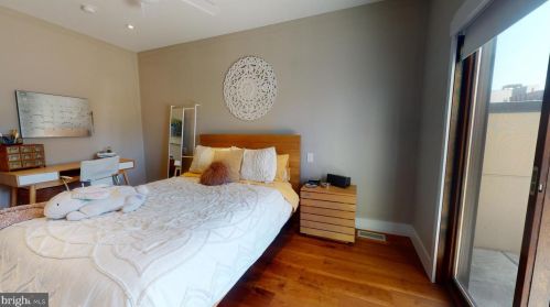 308 2nd St, Philadelphia PA 19133-0040 exterior