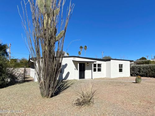 6027 20th St, Tucson, AZ 85711-5215