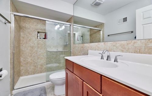 13115 Oldfarm Dr, Saint Louis MO 63146-4358 exterior