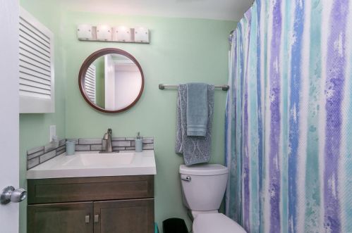 10505 Silkwood Ct, Saint Louis MO 63114-1970 exterior