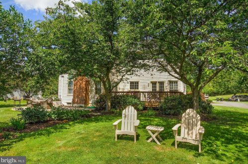 916 Brick Mnr Cir, Silver Spring MD 20905-3819 exterior