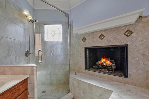 1200 Dunwoody Walk, Atlanta GA 30338-3200 exterior